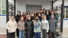 2 ноября учащиеся 11А класса вместе с классным руководителем Лебедевой Л.Г. побывали на экскурсии на ЗАО &quot;БАЛАКОВОХЛЕБ&quot;.